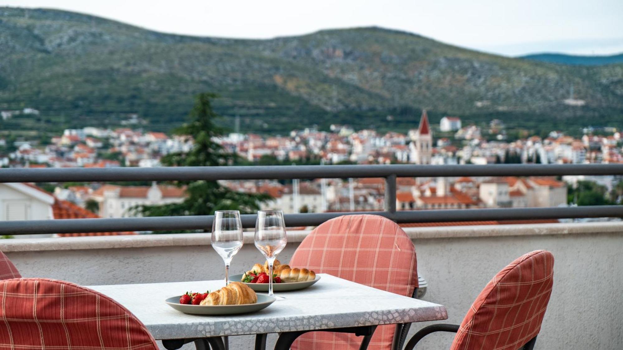 Apartments Kudelik Трогір Екстер'єр фото