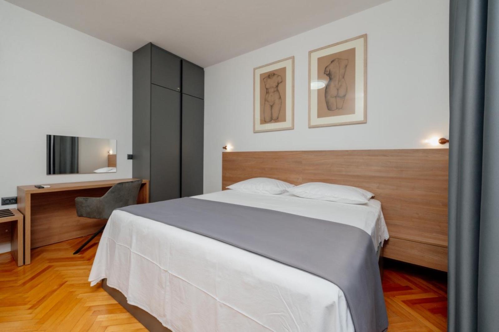 Apartments Kudelik Трогір Екстер'єр фото